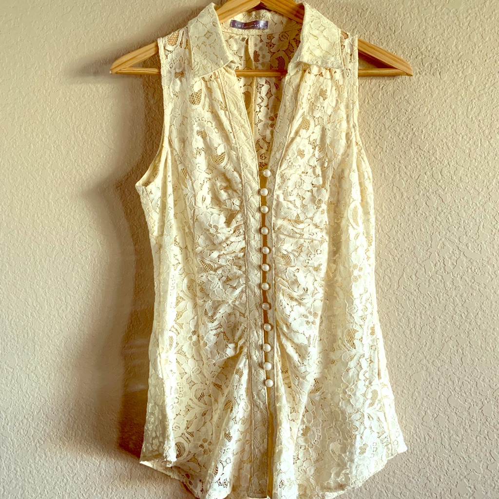 Solaris Lace Blouse